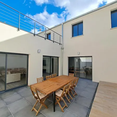 Abu Dhabi, Magnifique Maison Reims Exterior photo