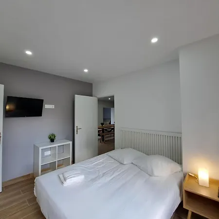 Abu Dhabi, Magnifique Maison Reims Esterno foto
